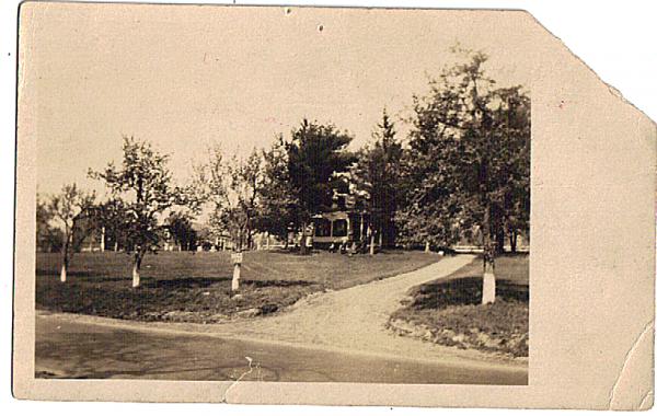 Tether_Farm.jpg 46.8K